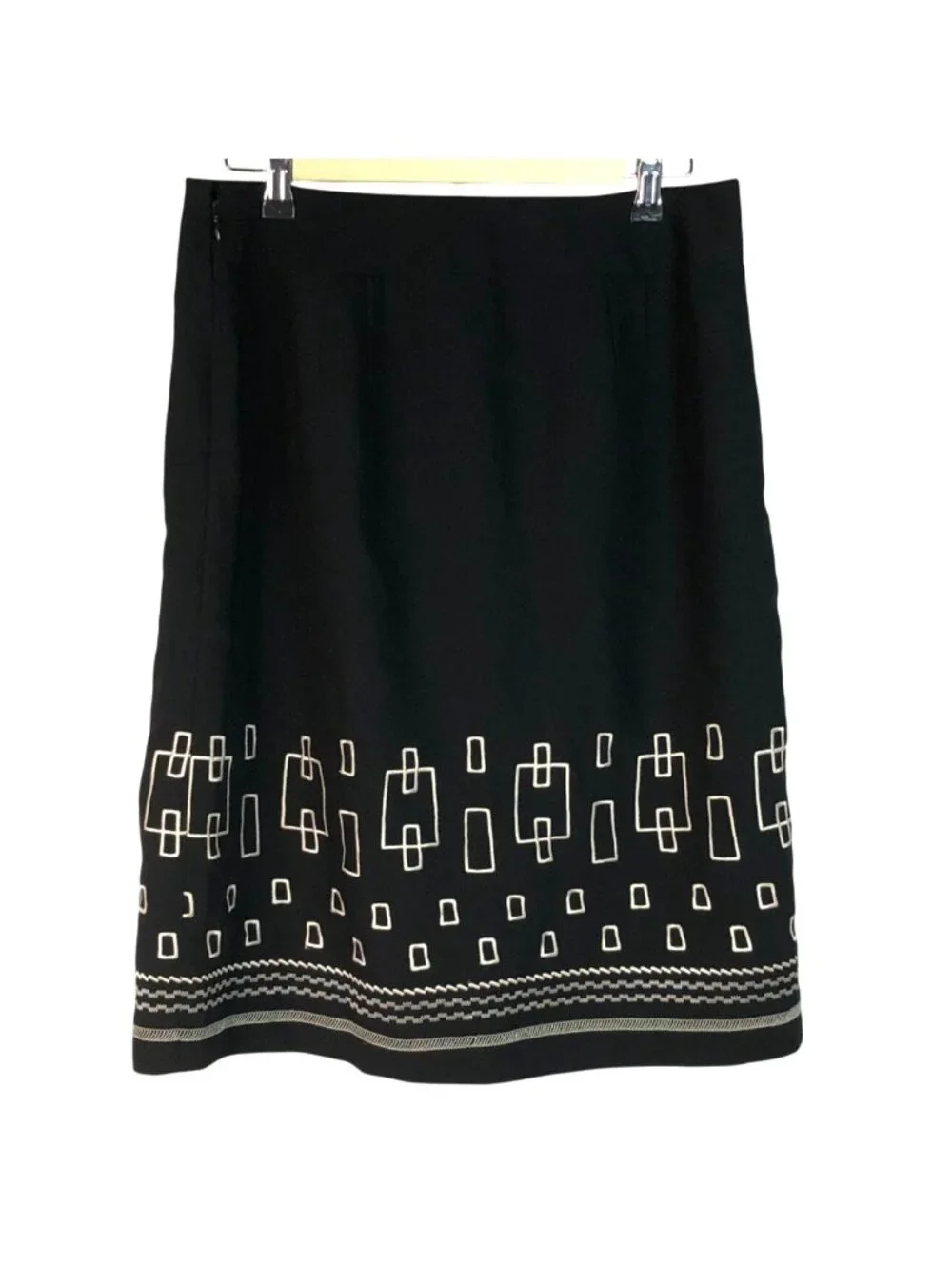 Ann Taylor Loft Black Embroidered Skirt White Geometric Texture Hem Size 8